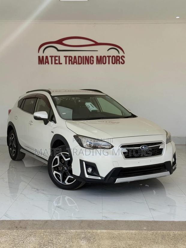 Subaru XV Limited Package with Technology 2019 White
