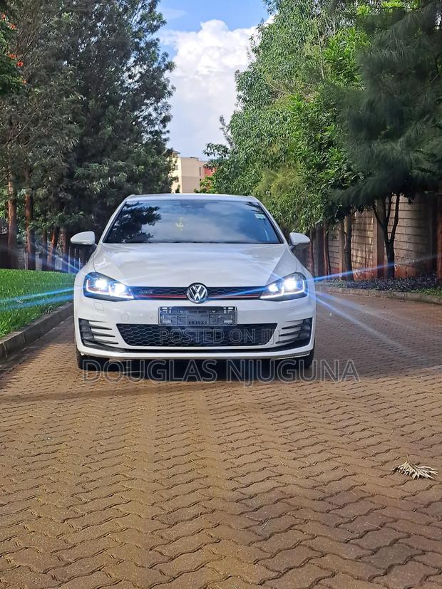 Volkswagen Golf GTI 2015 White