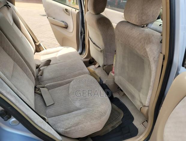 Honda Fit 2006 Silver