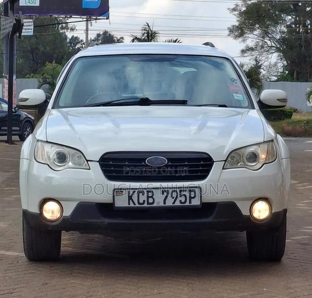 Subaru Outback 2007 White