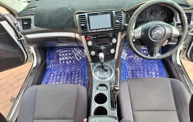 Subaru Outback 2007 White