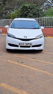 Toyota Wish 2012 White for sale