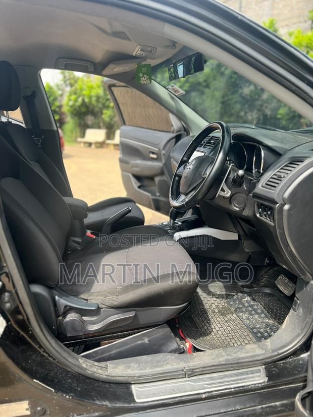 Mitsubishi RVR 2013 Black