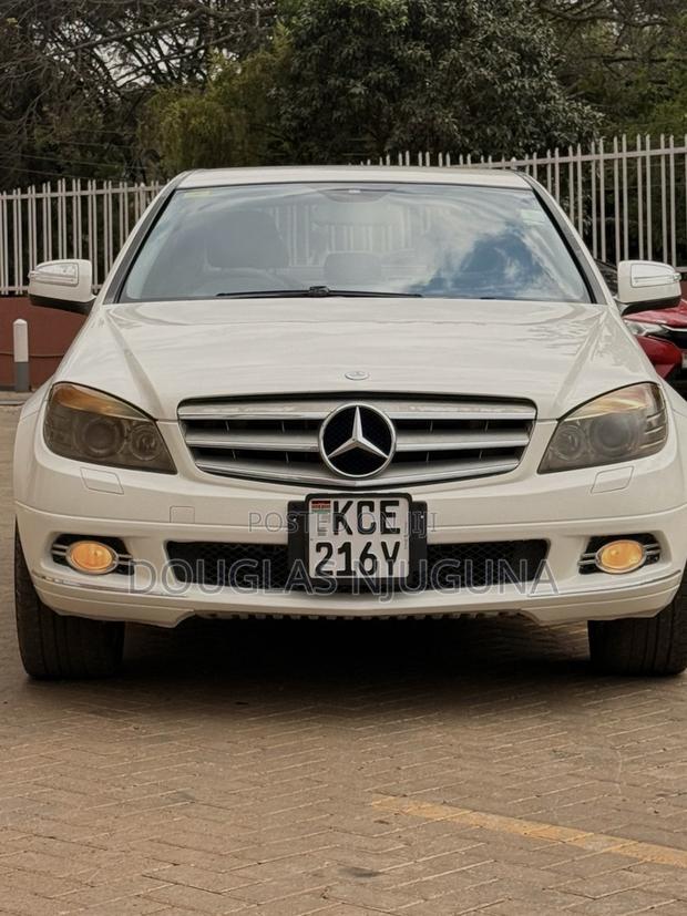 Mercedes-Benz C200 2008 White