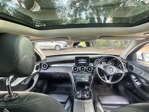 Mercedes-Benz C200 2016 White