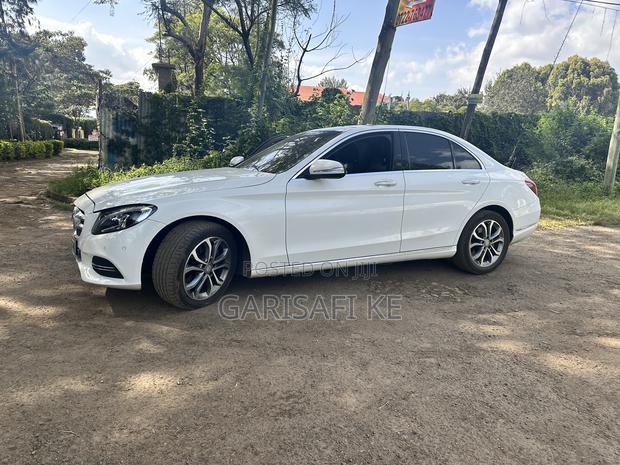Mercedes-Benz C200 2016 White