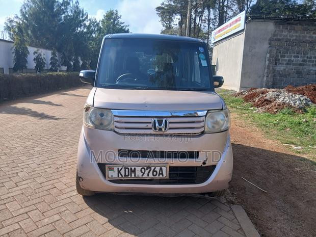 Honda N-Box 2015 Pink