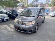 Nissan Serena 2009 Gray for sale