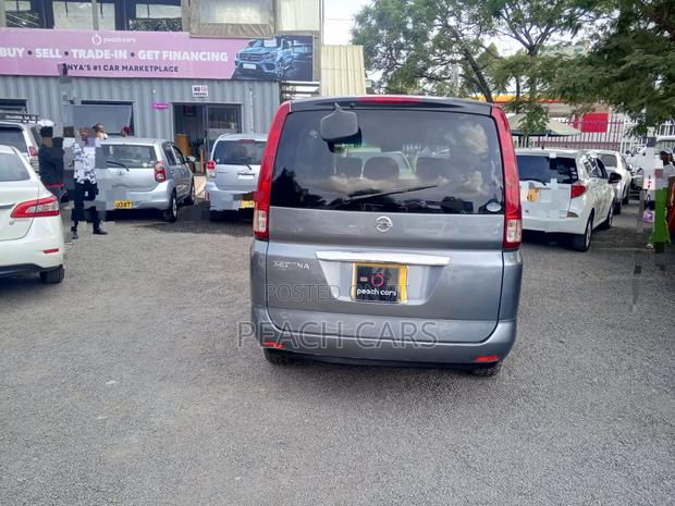Nissan Serena 2009 Gray