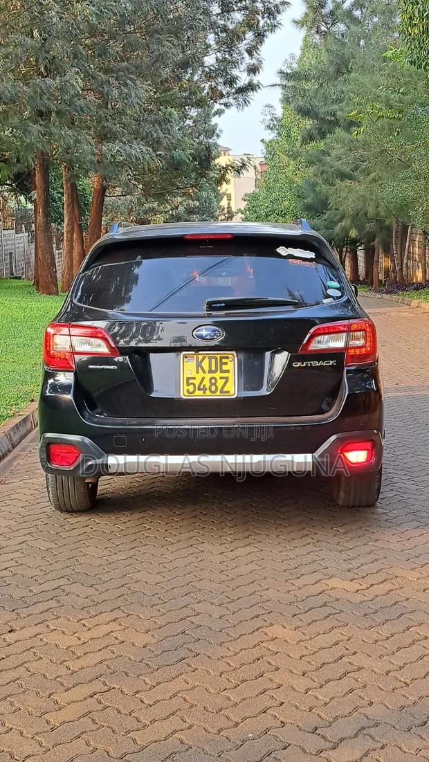 Subaru Outback 2017 Black