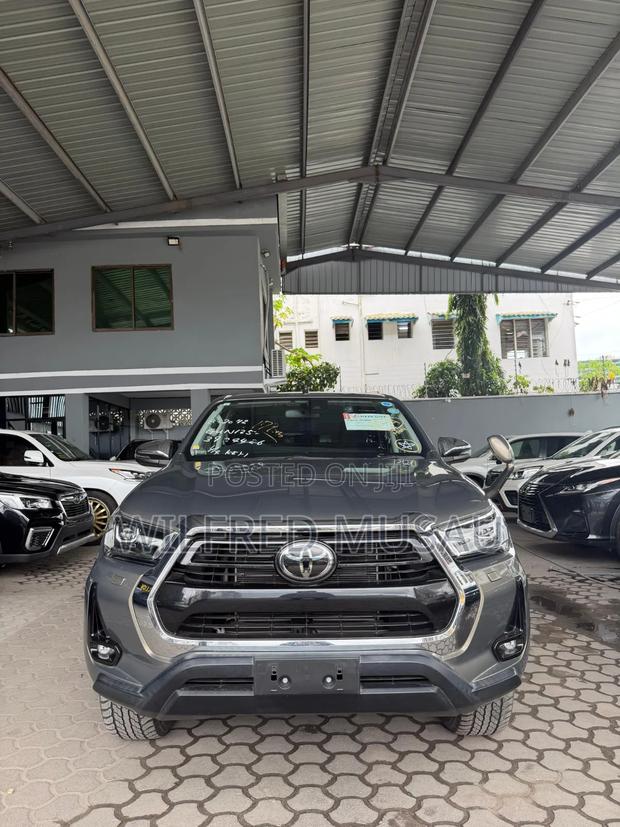 Toyota Hilux 2022