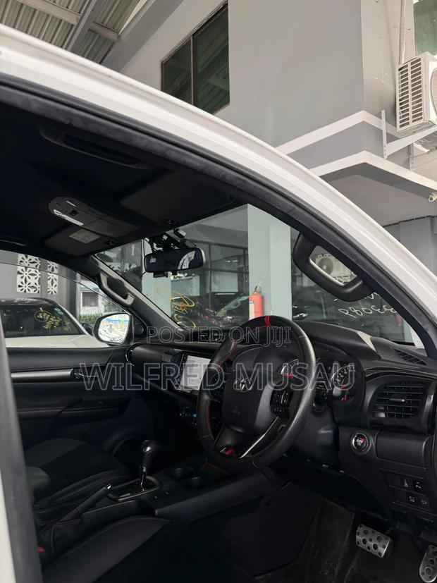 Toyota Hilux 2022
