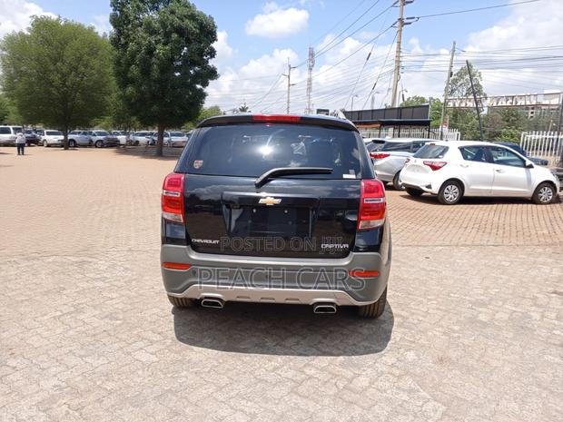 Chevrolet Captiva 2018 Black