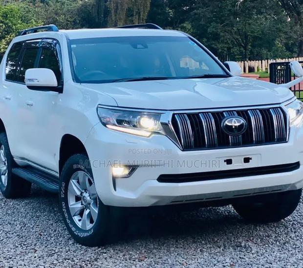Toyota Land Cruiser Prado 2019 White