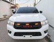 Toyota Hilux 2019 White for sale