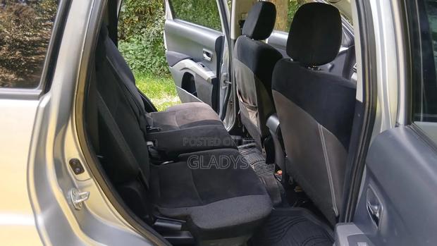 Mitsubishi Outlander 2009 Silver