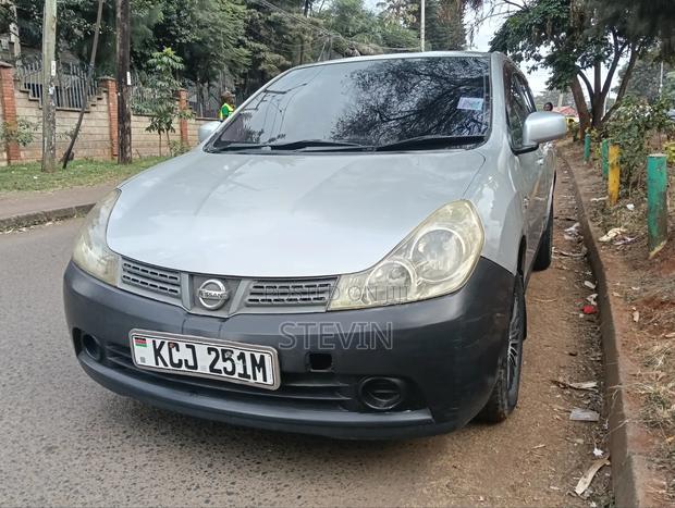 Nissan Wingroad 2009 Silver