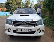 Toyota Hilux 2012 White for sale