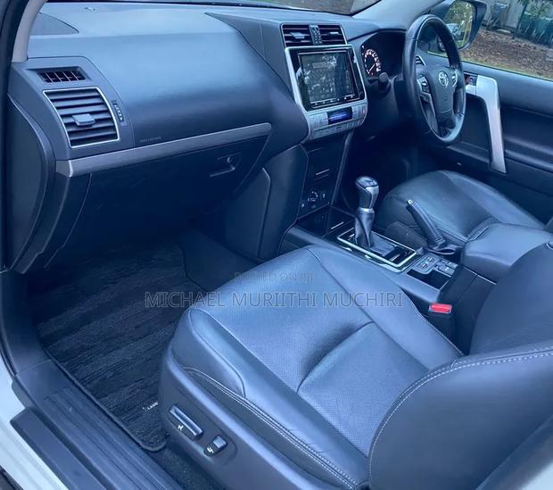 Toyota Land Cruiser Prado 2021 White
