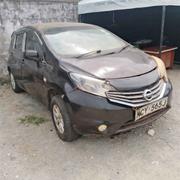Nissan Note 2013 Purple for sale