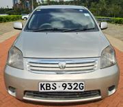 Toyota Raum 2005 Gold for sale
