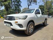 Toyota Hilux 2019 White for sale