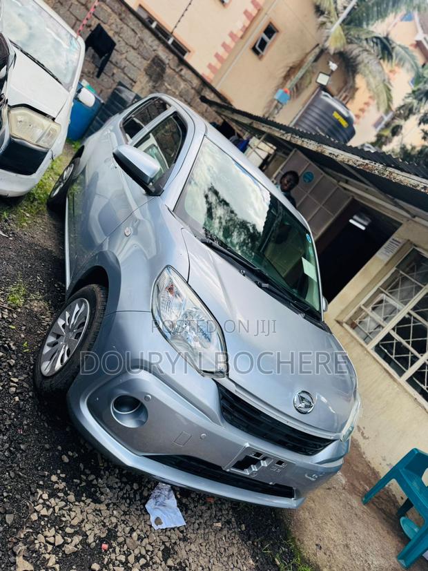 Daihatsu Boon 2018 Silver