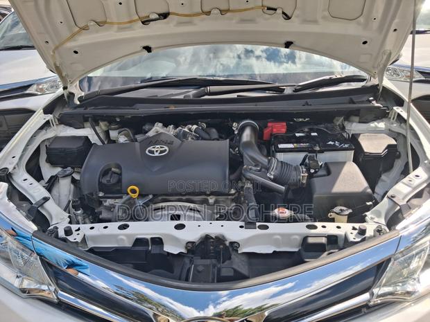 Toyota Corolla Fielder 2020 White