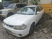 Nissan Wingroad 2001 White for sale