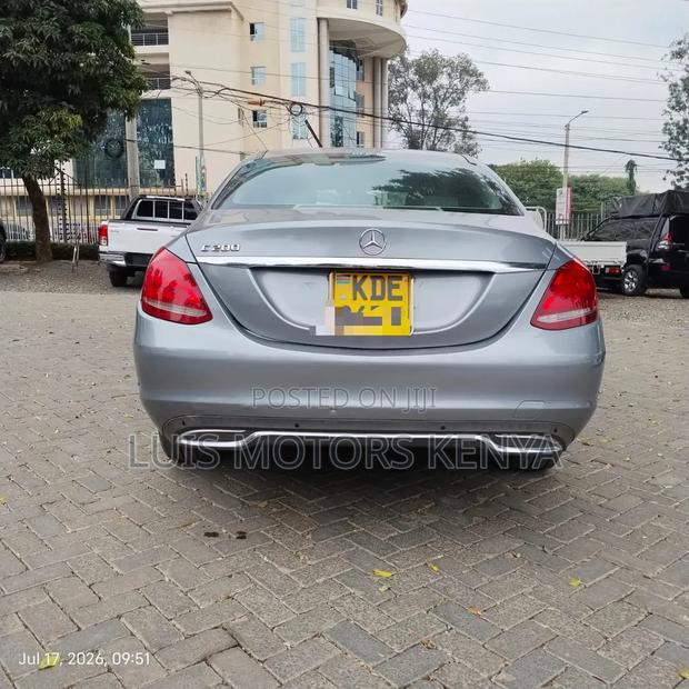 Mercedes-Benz C200 2014 Gray