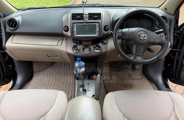 Toyota Vanguard 2008 Black