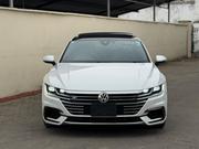 Volkswagen Arteon 2.0T SE R-Line w/19 AWD 4MOTION 2019 White for sale