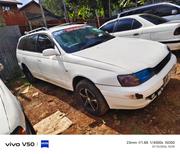 Toyota Caldina 1995 White for sale