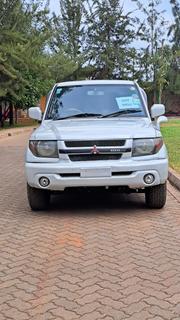 Mitsubishi Pajero IO 2004 White for sale