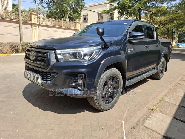 Toyota Hilux Revo Double Cab Deisel 2.4 AWD 2019 Black