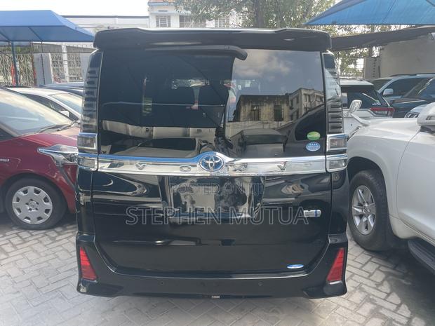 Toyota Voxy Hybrid V 2WD 7-Seater 2019 Black