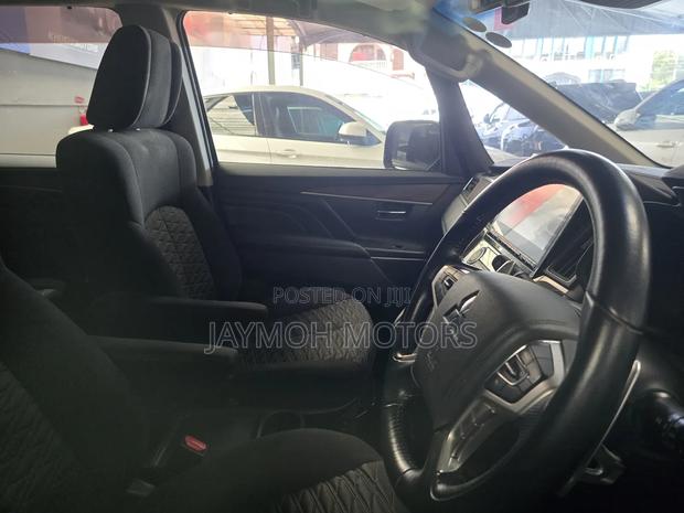 Mitsubishi Delica 2020 Silver