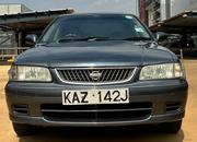 Nissan Sunny 2000 Gray for sale