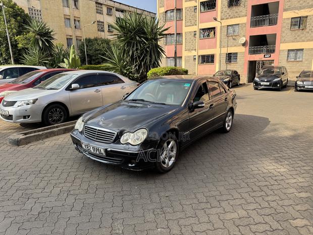 Mercedes-Benz C180 2007 Black