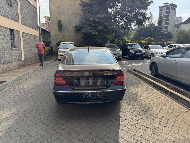 Mercedes-Benz C180 2007 Black