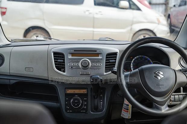 Suzuki Wagon 2015 Purple