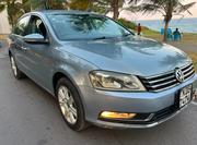 Volkswagen Passat 2013 Blue for sale