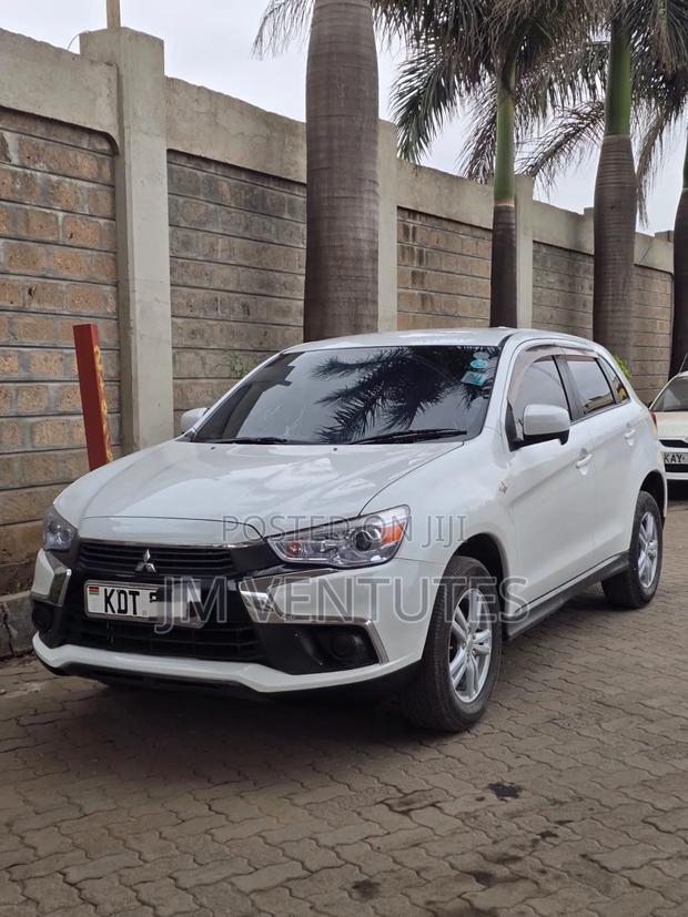 Mitsubishi RVR 2017 White