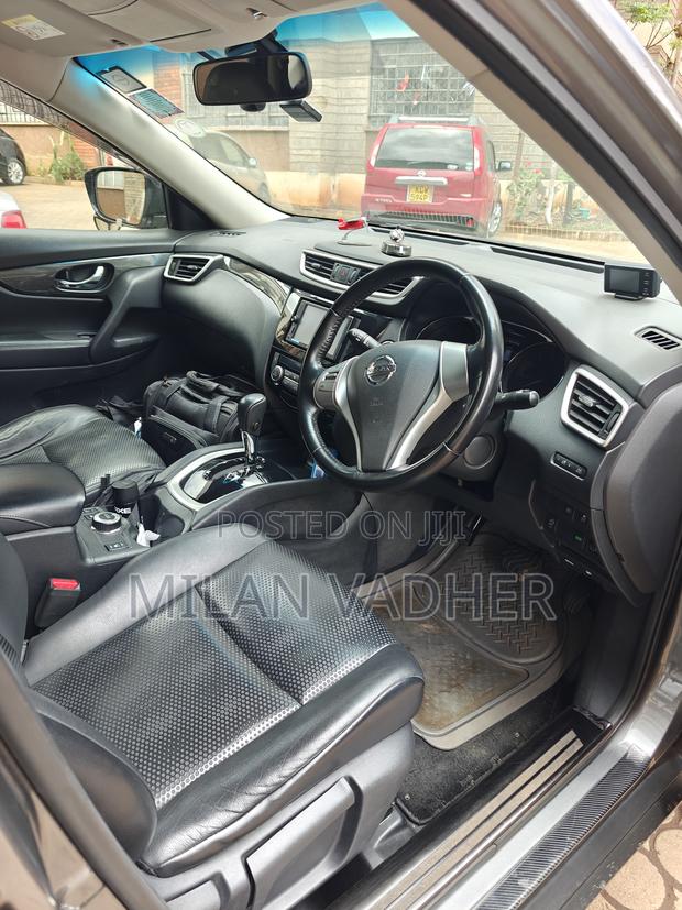 Nissan X-Trail 2.0 Petrol AWD 2015 Gray