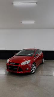 Ford Focus 2013 Red for sale
