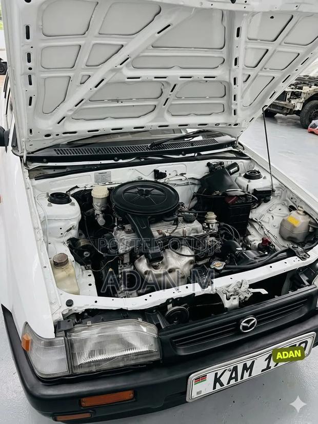 Mazda Rustler 2000 White