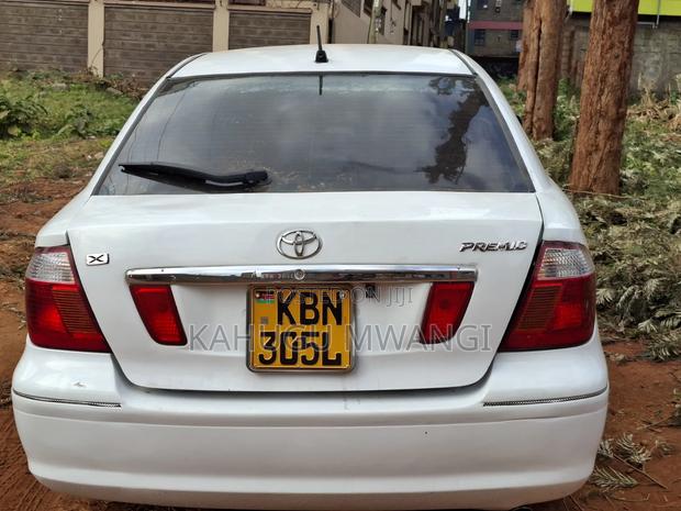 Toyota Premio 2005 White