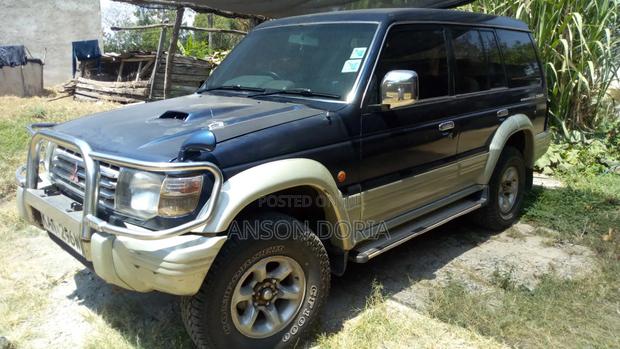 Mitsubishi Pajero 1994 Black