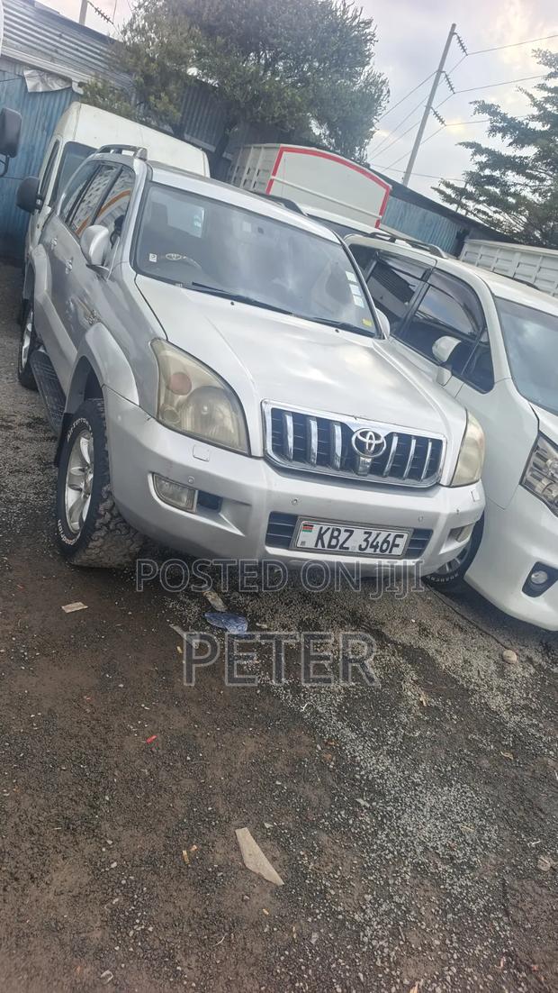 Toyota Land Cruiser 2007 Silver