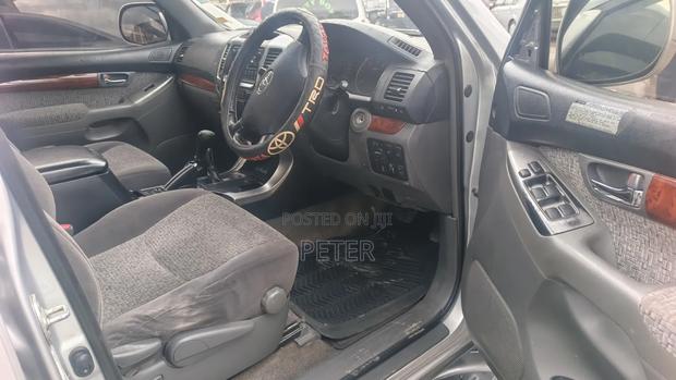 Toyota Land Cruiser 2007 Silver